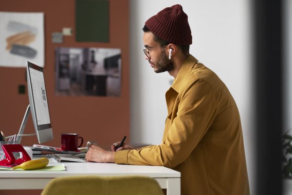 interior-designer-working-out-office